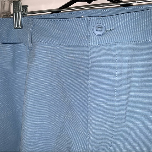 Light blue Hybrid Swim casual shorts 44 NWT - Picture 6 of 8
